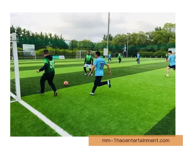 国际足球友谊赛为何能持续吸引全球众多观众关注现象与魅力解析